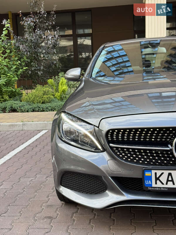 Седан Mercedes-Benz C-Class 2017 в Києві