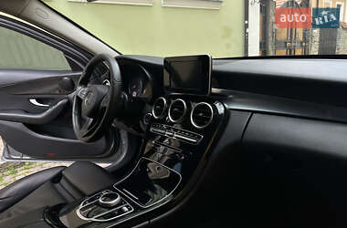 Универсал Mercedes-Benz C-Class 2016 в 