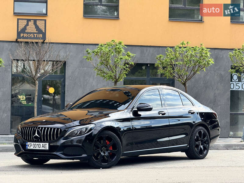 Седан Mercedes-Benz C-Class 2016 в 