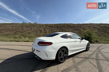 Купе Mercedes-Benz C-Class 2019 в 