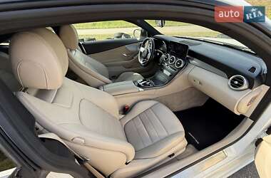 Купе Mercedes-Benz C-Class 2019 в 