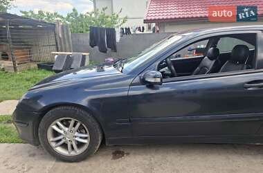 Купе Mercedes-Benz C-Class 2002 в 