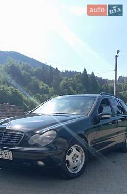 Универсал Mercedes-Benz C-Class 2002 в Верховине