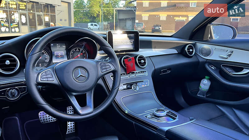 Седан Mercedes-Benz C-Class 2018 в Киеве