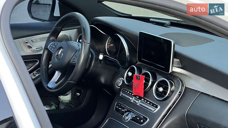 Седан Mercedes-Benz C-Class 2018 в Киеве