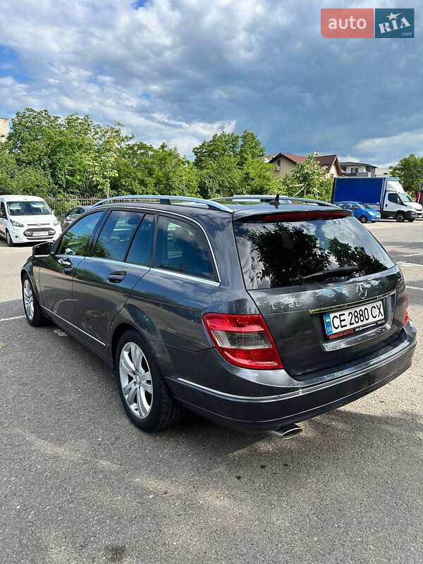 Универсал Mercedes-Benz C-Class 2010 в Черновцах фото 6 Универсал Mercedes-Benz C-Class 2010 в Черновцах