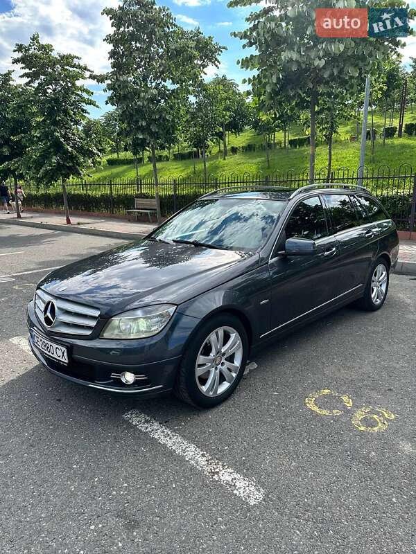 Универсал Mercedes-Benz C-Class 2010 в Черновцах фото 8 Универсал Mercedes-Benz C-Class 2010 в Черновцах
