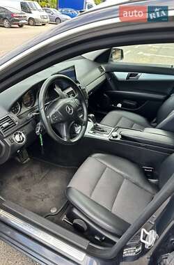 Универсал Mercedes-Benz C-Class 2010 в 