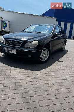 Седан Mercedes-Benz C-Class 2002 в Одессе