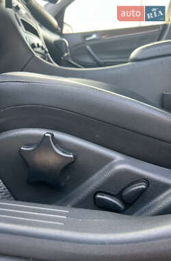 Седан Mercedes-Benz C-Class 2003 в 