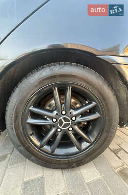 Седан Mercedes-Benz C-Class 2003 в 