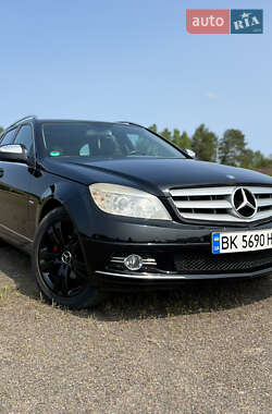 Универсал Mercedes-Benz C-Class 2007 в 