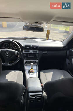 Седан Mercedes-Benz C-Class 2007 в 