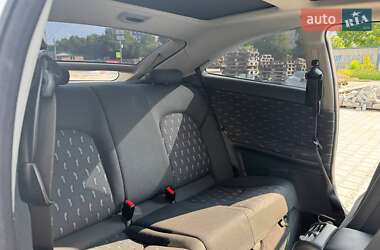 Купе Mercedes-Benz C-Class 2003 в 