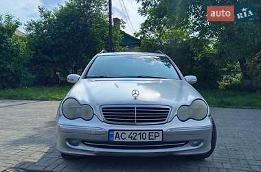 Универсал Mercedes-Benz C-Class 2002 в Ровно