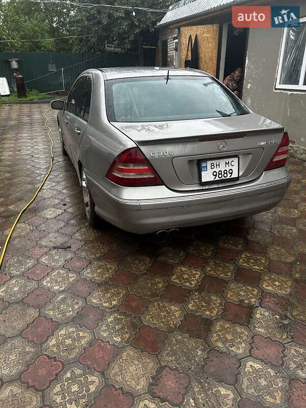 Седан Mercedes-Benz C-Class 2007 в Подольске