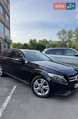 Універсал Mercedes-Benz C-Class 2014 в 