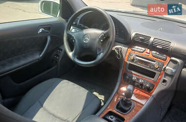 Седан Mercedes-Benz C-Class 2001 в 
