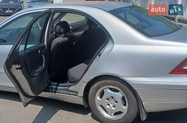 Седан Mercedes-Benz C-Class 2001 в 