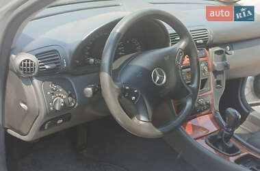 Седан Mercedes-Benz C-Class 2001 в 