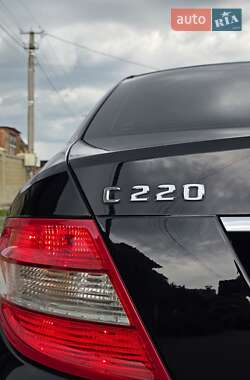 Седан Mercedes-Benz C-Class 2010 в 