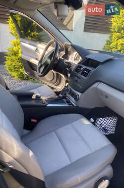 Седан Mercedes-Benz C-Class 2008 в 
