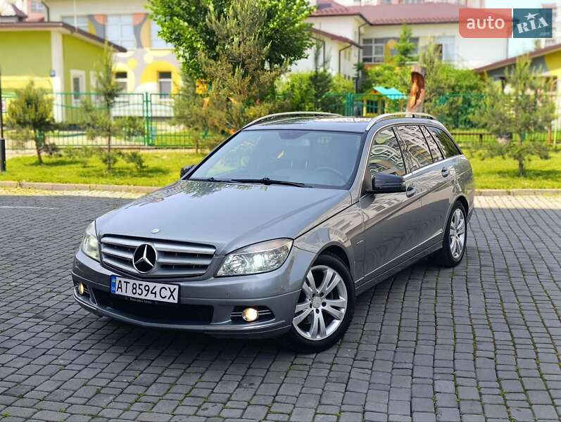 Универсал Mercedes-Benz C-Class 2010 в 