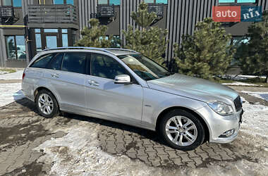 Універсал Mercedes-Benz C-Class 2011 в 