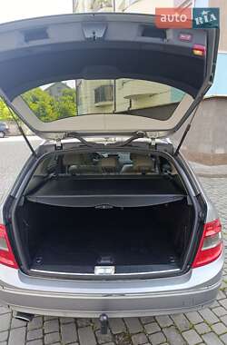 Универсал Mercedes-Benz C-Class 2010 в 