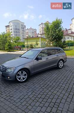 Универсал Mercedes-Benz C-Class 2010 в 