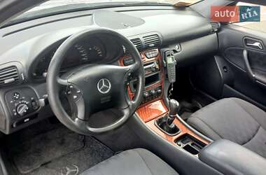 Седан Mercedes-Benz C-Class 2001 в 