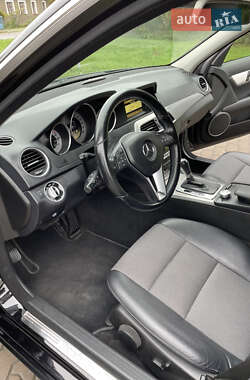 Седан Mercedes-Benz C-Class 2012 в 