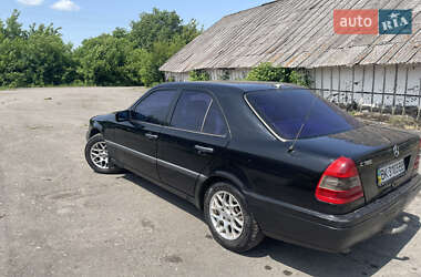 Седан Mercedes-Benz C-Class 1995 в 