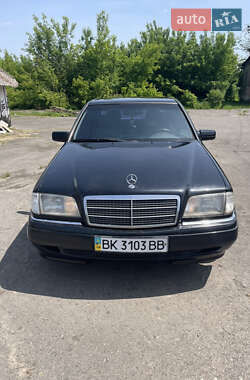 Седан Mercedes-Benz C-Class 1995 в 