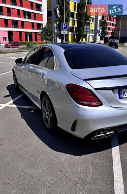 Седан Mercedes-Benz C-Class 2016 в 