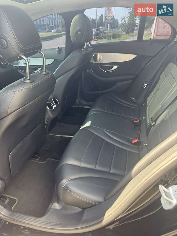 Седан Mercedes-Benz C-Class 2016 в Киеве