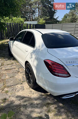 Седан Mercedes-Benz C-Class 2016 в 