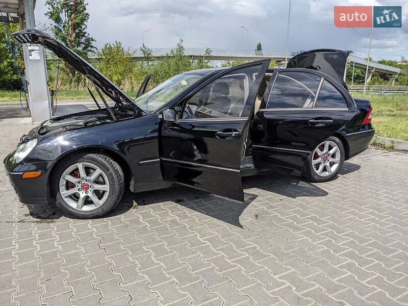 Седан Mercedes-Benz C-Class 2007 в Києві