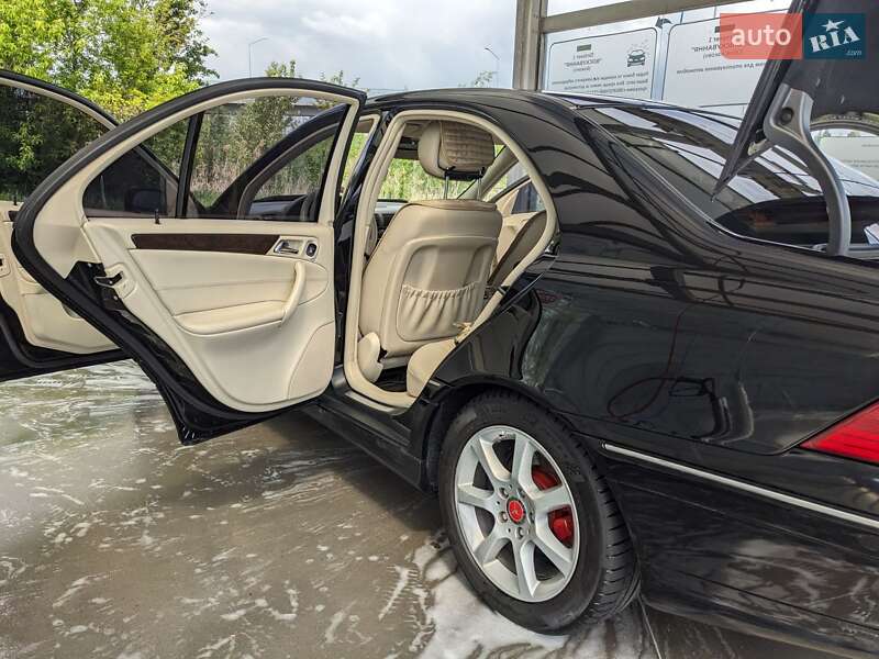 Седан Mercedes-Benz C-Class 2007 в Києві