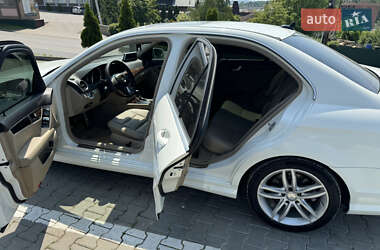 Седан Mercedes-Benz C-Class 2011 в 
