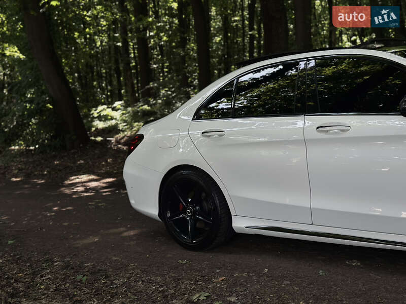 Седан Mercedes-Benz C-Class 2015 в Тернополе