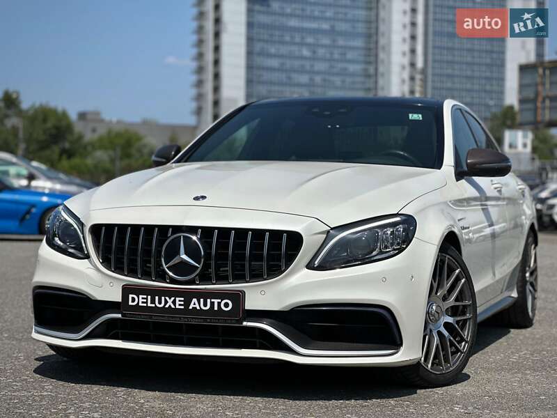 Седан Mercedes-Benz C-Class 2019 в Киеве
