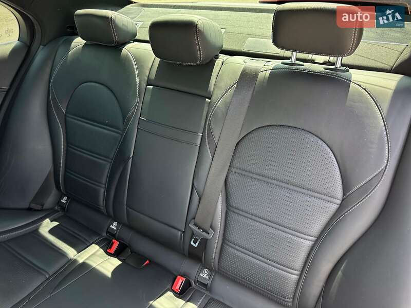 Седан Mercedes-Benz C-Class 2019 в Киеве
