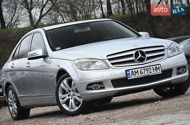 Седан Mercedes-Benz C-Class 2009 в 