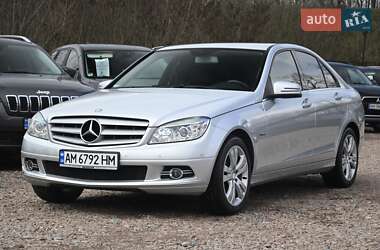 Седан Mercedes-Benz C-Class 2009 в 