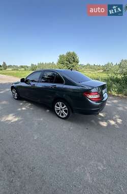 Седан Mercedes-Benz C-Class 2007 в 