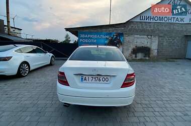 Седан Mercedes-Benz C-Class 2009 в 