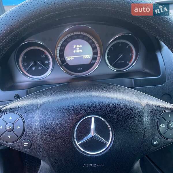 Седан Mercedes-Benz C-Class 2009 в Киеве