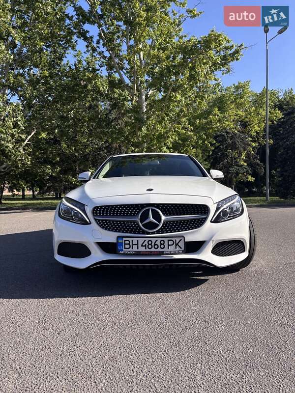 Седан Mercedes-Benz C-Class 2017 в 