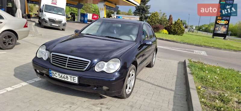 Седан Mercedes-Benz C-Class 2003 в Ивано-Франковске